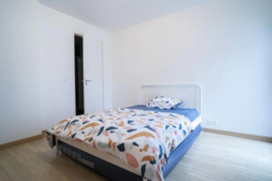 Lovely 1-Bedroom Unit With Free Parking On Premise アニエール エクステリア 写真